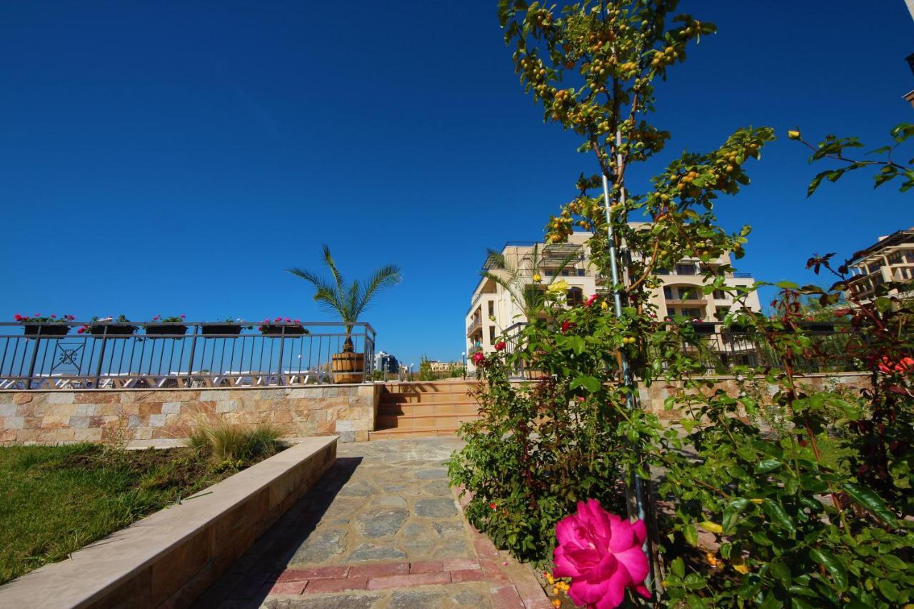 Sorrento - Menada Apartments Sveti Vlas Exteriér fotografie