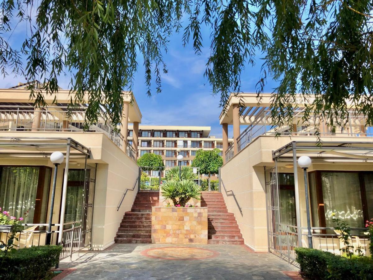 Sorrento - Menada Apartments Sveti Vlas Exteriér fotografie