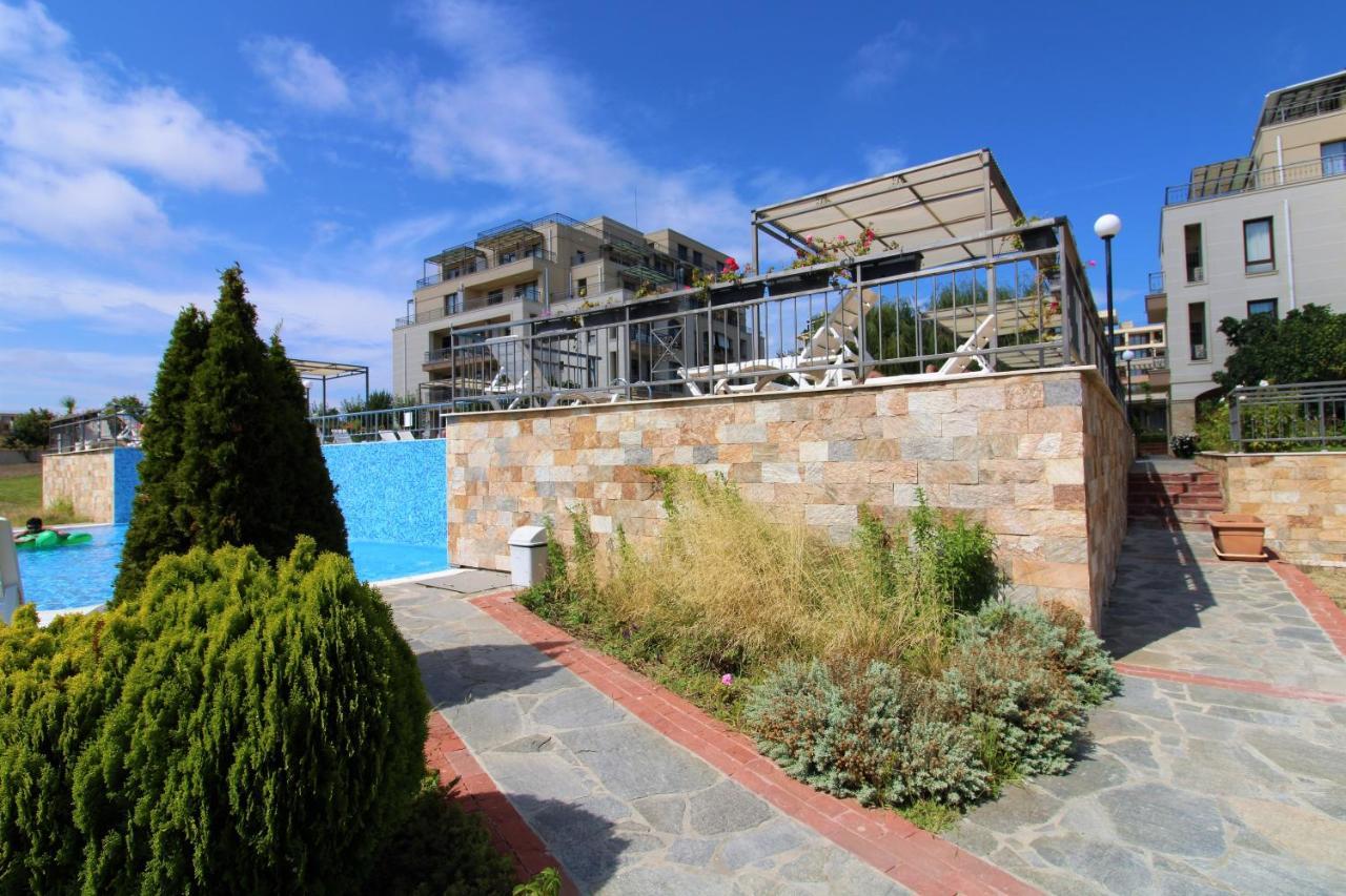 Sorrento - Menada Apartments Sveti Vlas Exteriér fotografie