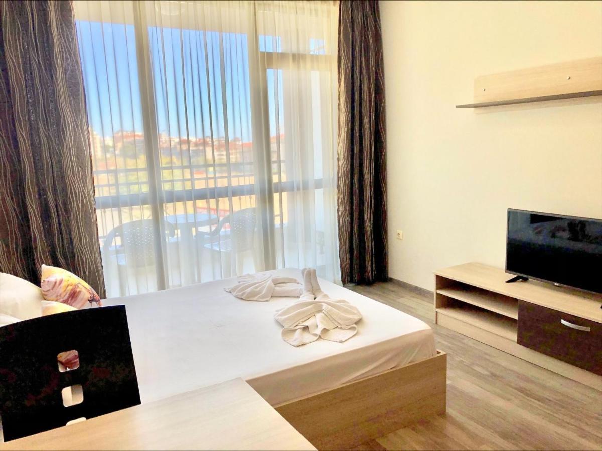 Sorrento - Menada Apartments Sveti Vlas Exteriér fotografie