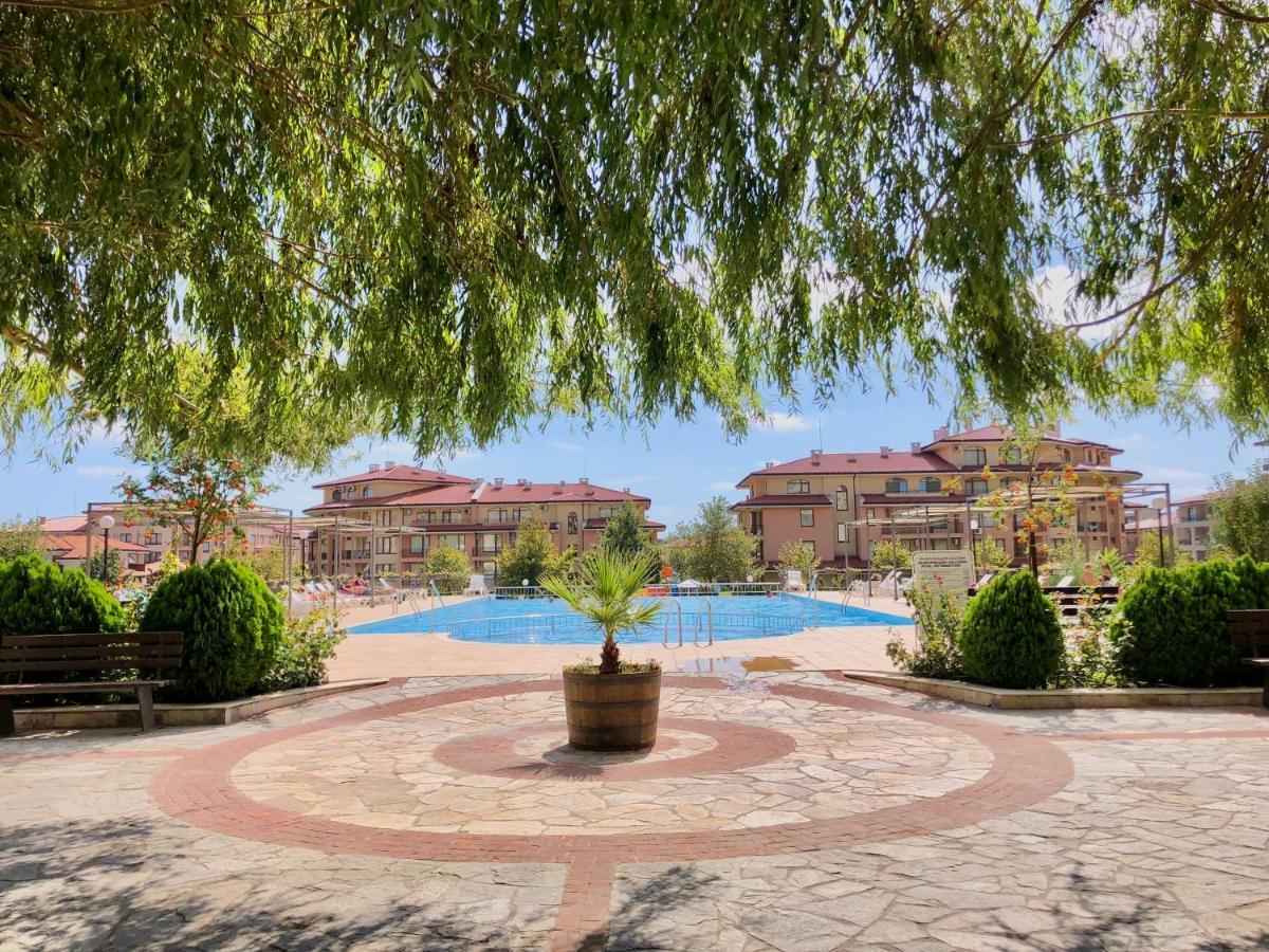 Sorrento - Menada Apartments Sveti Vlas Exteriér fotografie